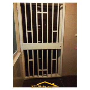 حفاظ فلزی درب آپارتمان